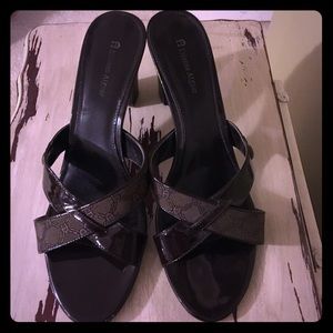 Gently worn beautiful brown sandals